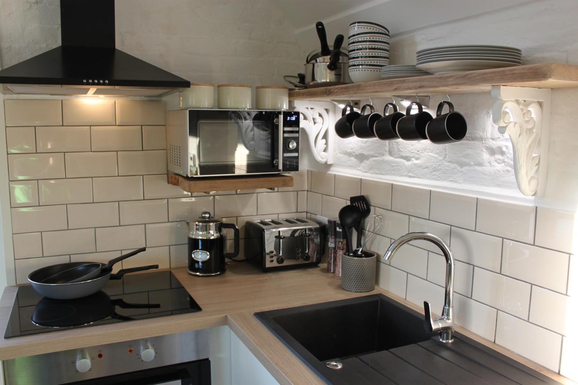 Beautiful Barn Conversion, 3 Bed, Hot Tub, Sauna, Gym, Enclosed Garden Ryde  Bagian luar foto
