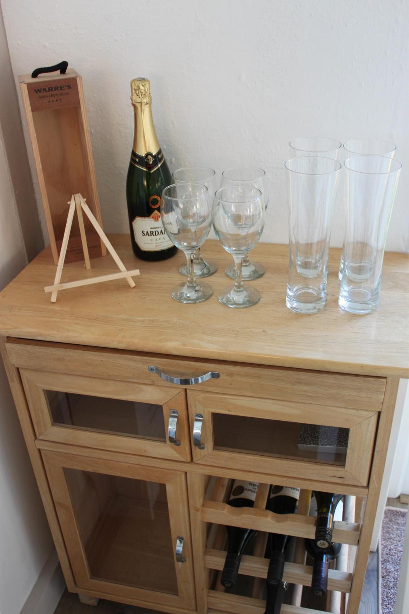 Beautiful Barn Conversion, 3 Bed, Hot Tub, Sauna, Gym, Enclosed Garden Ryde  Bagian luar foto